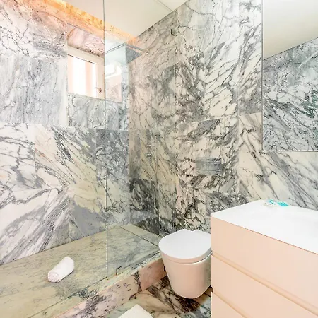 Guestready - S. Bento Bright Apartment